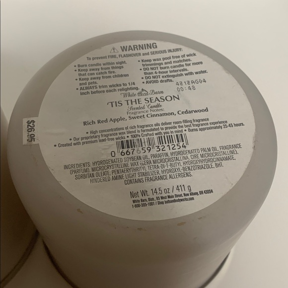 White Barn tis the season 3 wick candles - Picture 7 of 7